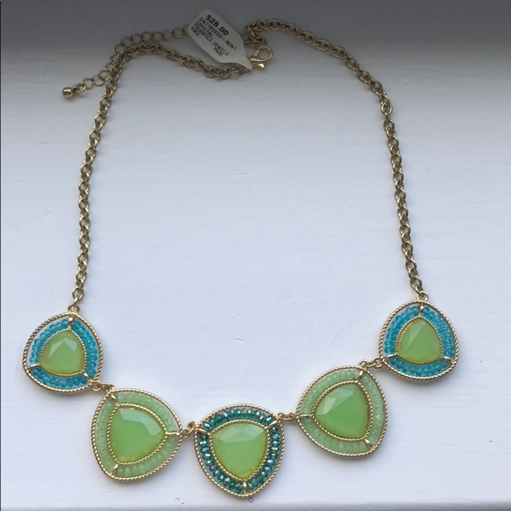 Green gold necklace
